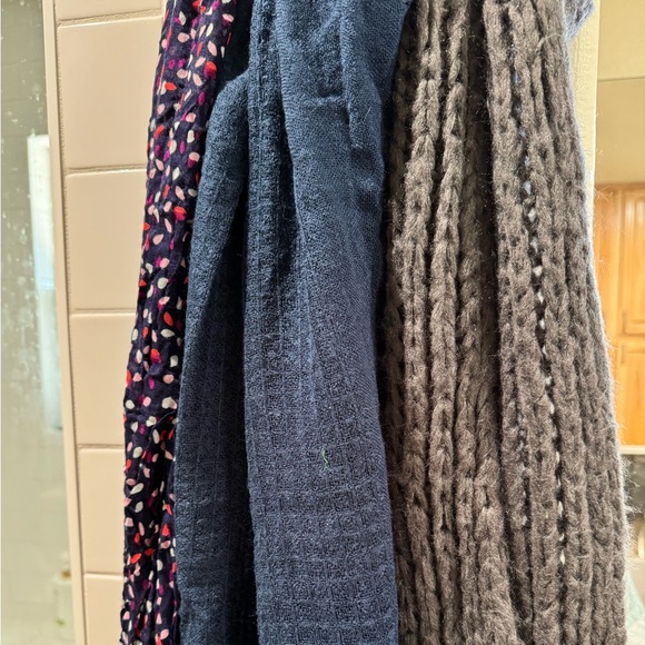 Infinity scarf bundle - Picture 3 of 9